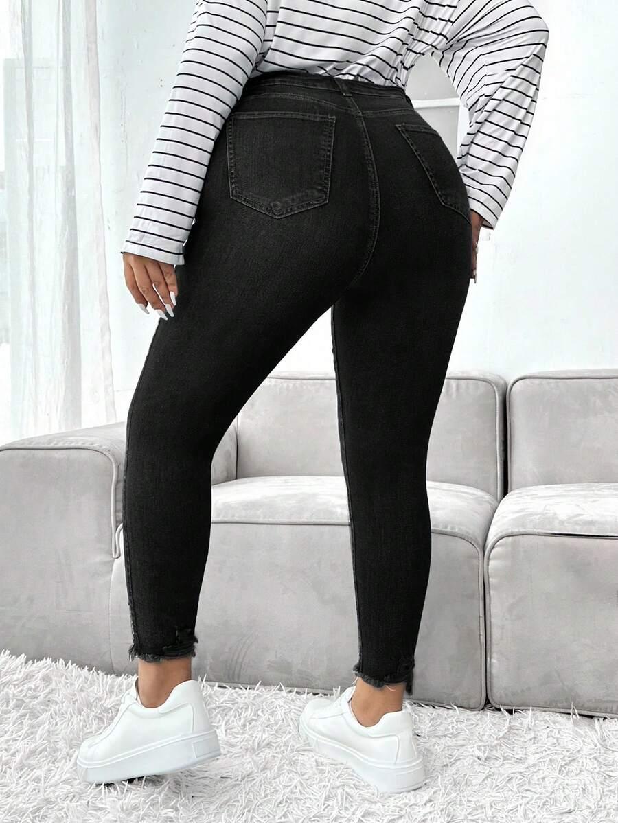 CZARNE SPODNIE JEANS