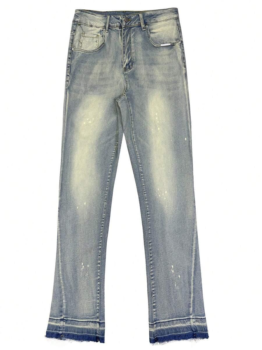 niebieskie spodnie jeans