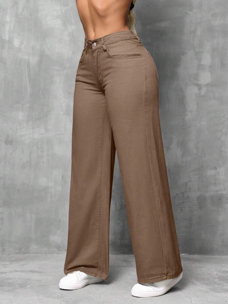 brązowe spodnie jeans