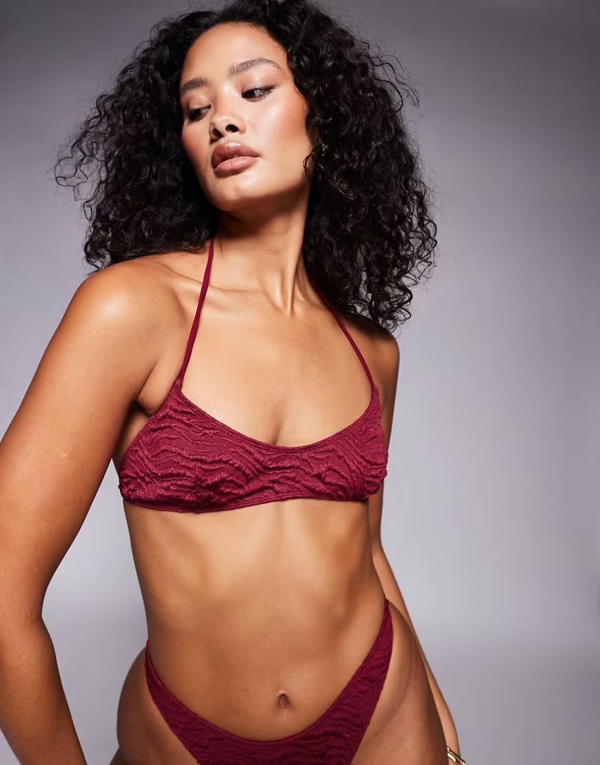 bordowa góra od bikini