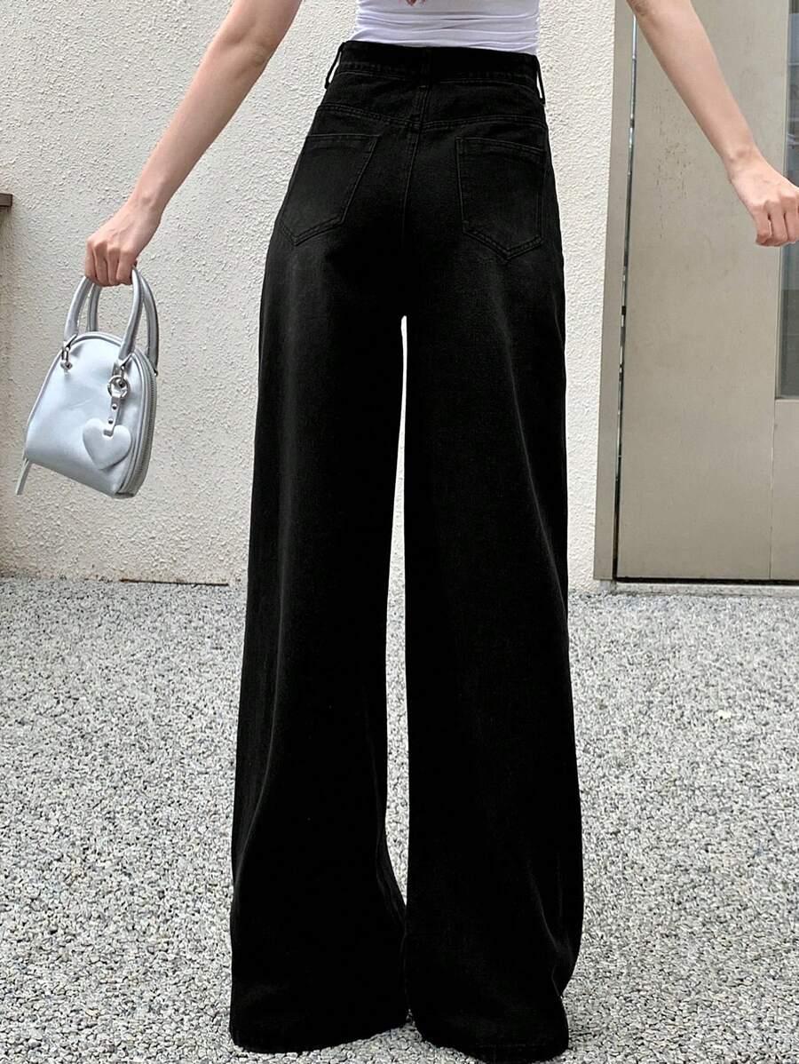 czarne spodnie jeans 
