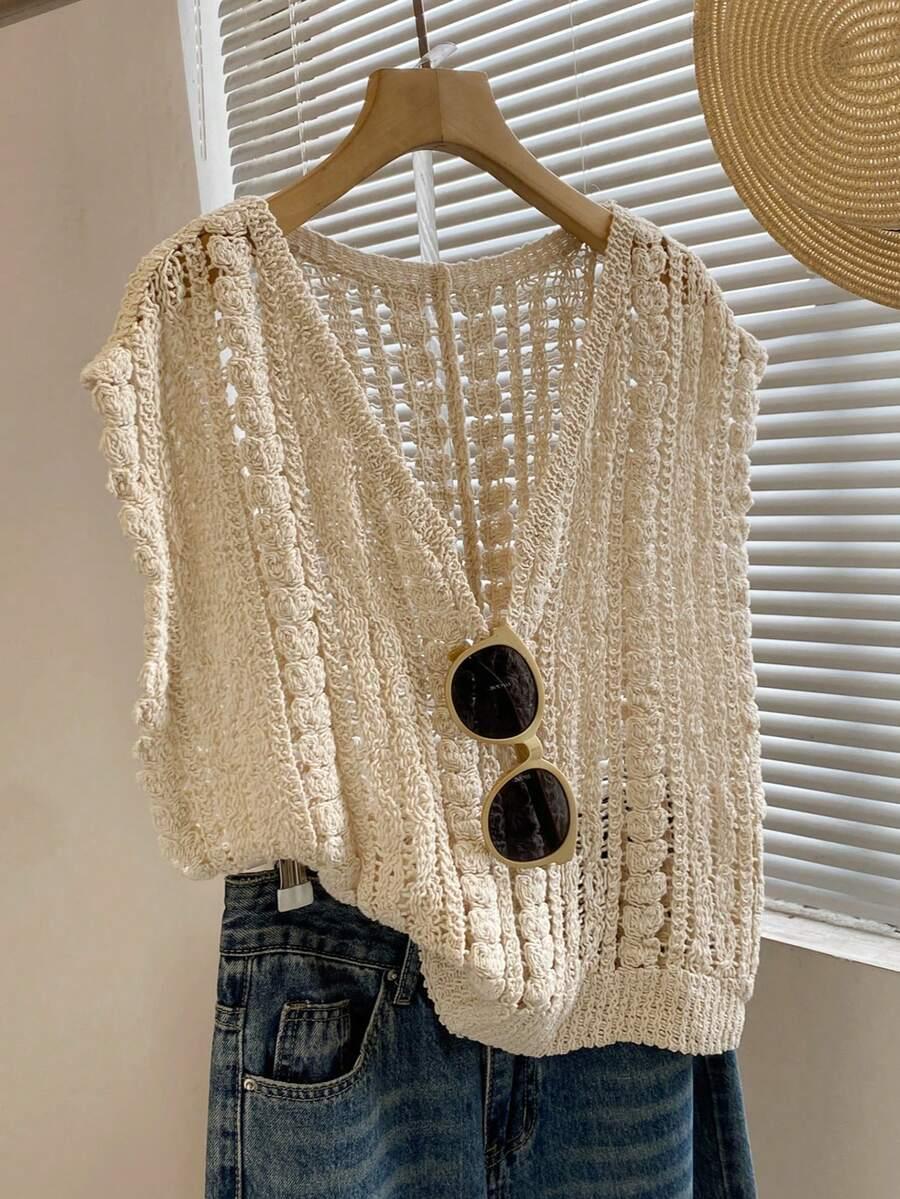 AŻUROWY TOP V-NECK