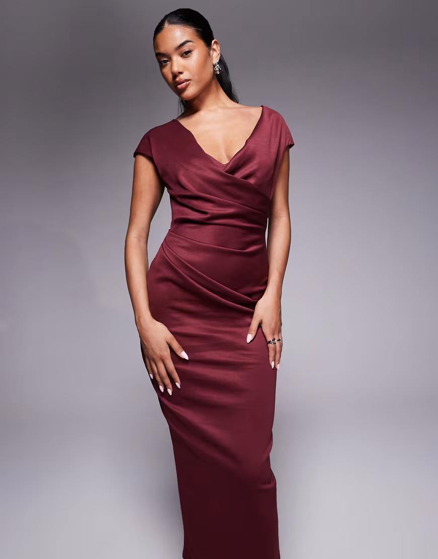 czerwona midi sukienka v-neck