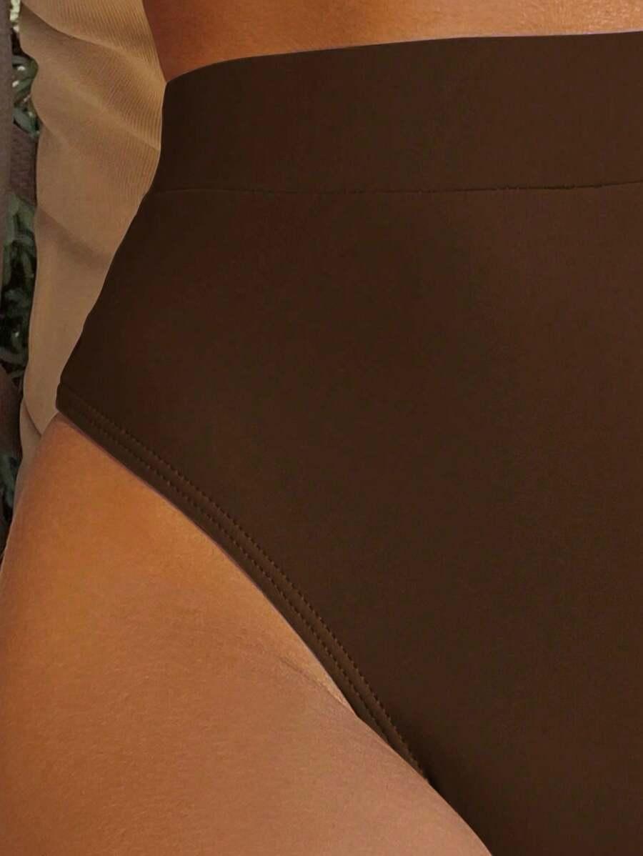 DÓŁ OD BIKINI