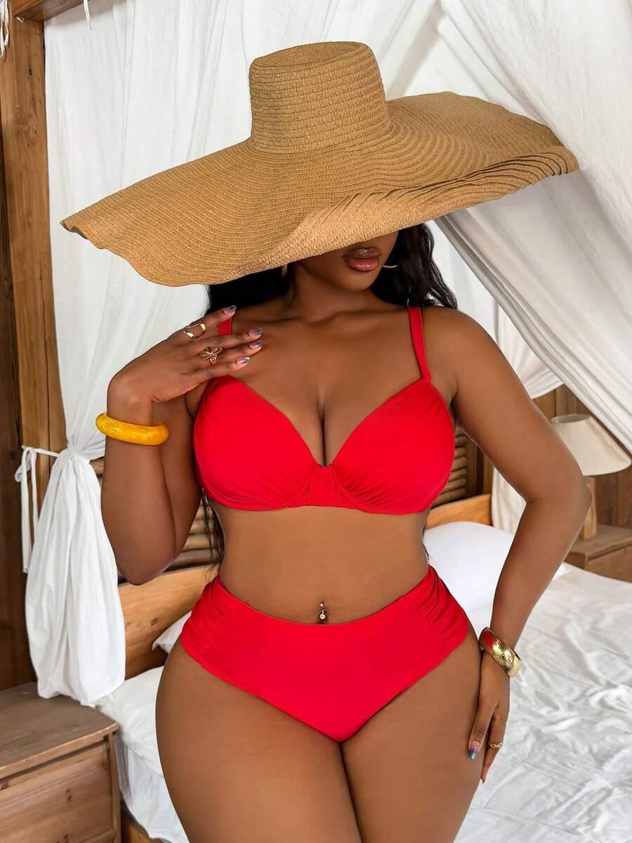 KOMPLET BIKINI Z USZTYWNINĄ MISECZKĄ