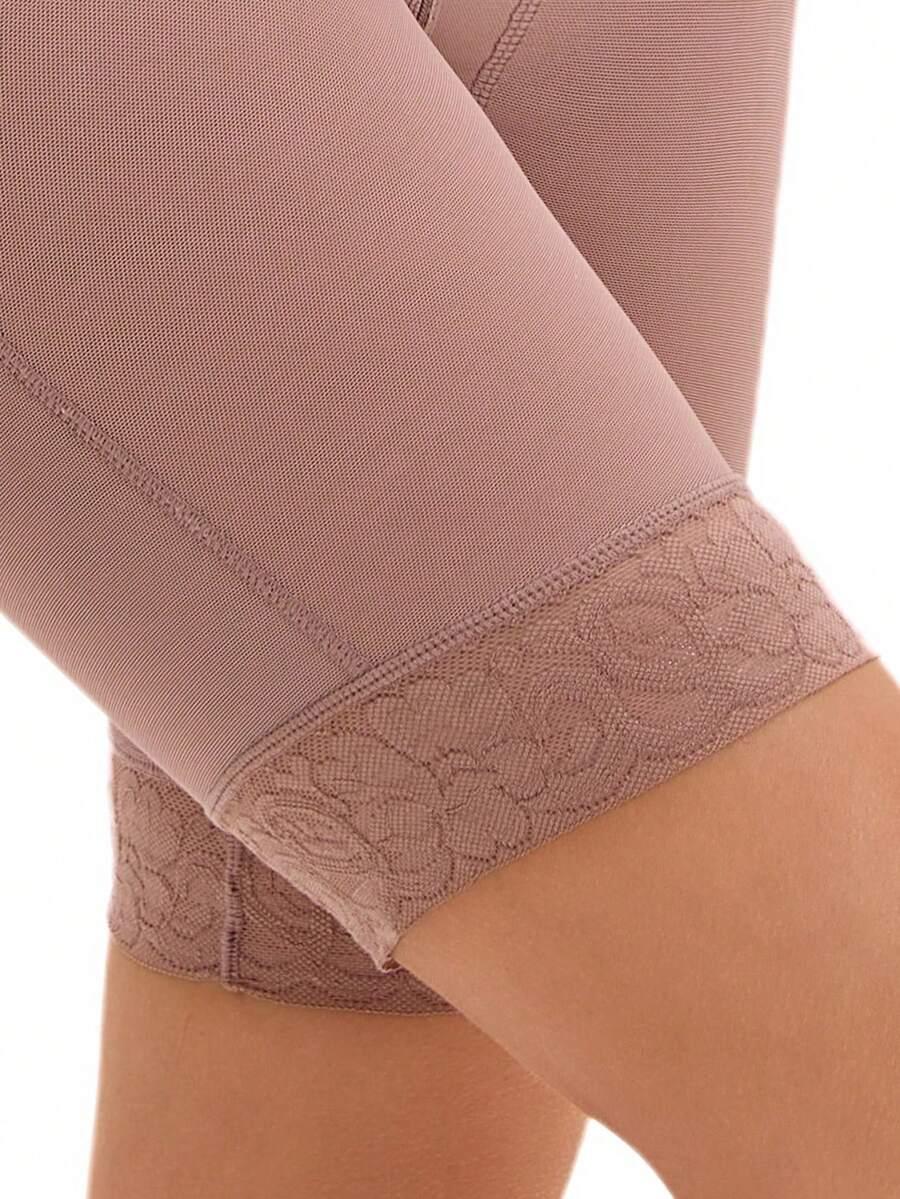 KOMBINEZON MODELUJĄCY SYLWETKĘ
