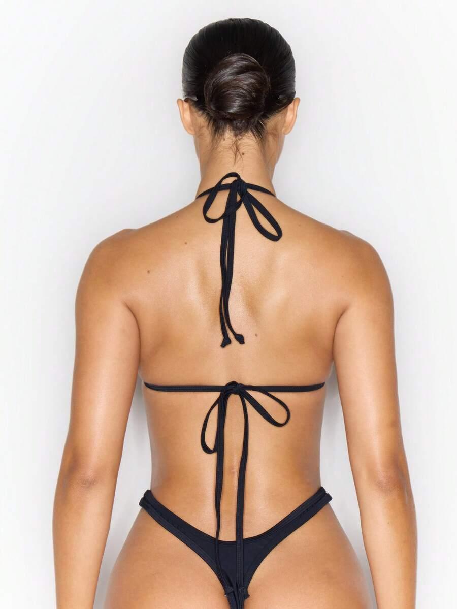 czarna góra od bikini