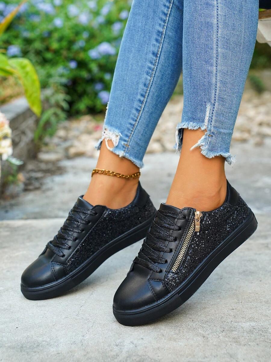 CZARNE BUTY SPORTOWE ZDOBIENIE