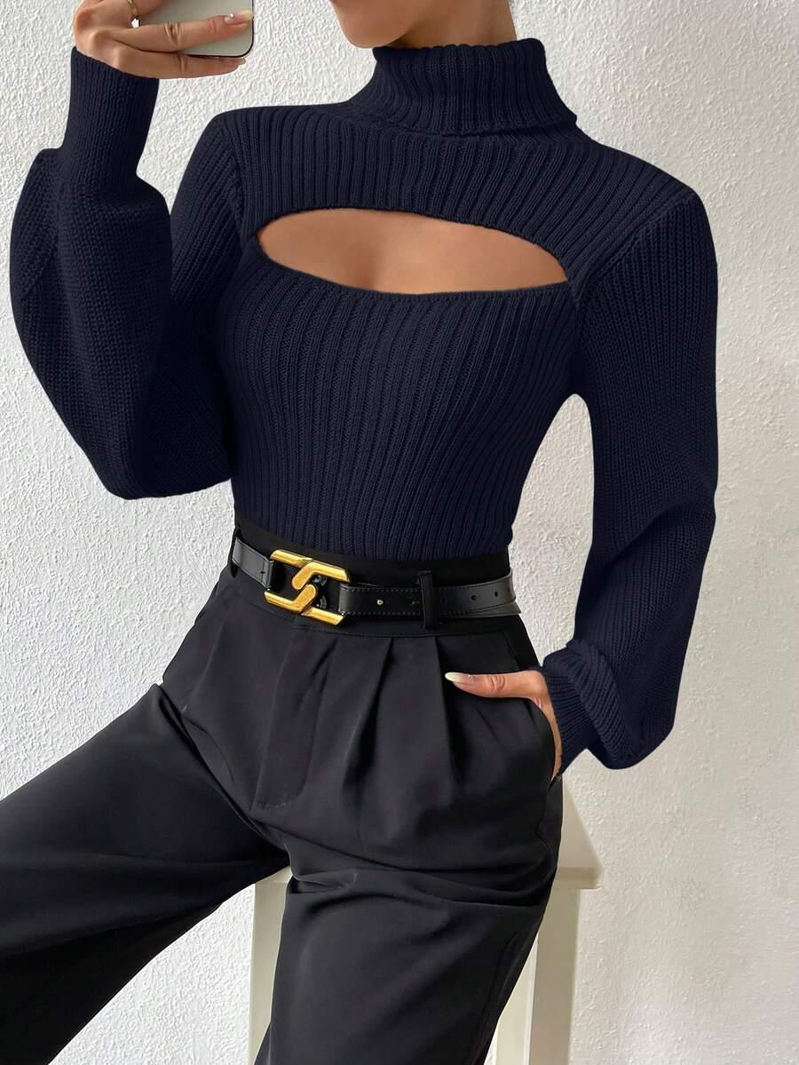 granatowy sweter dzianina