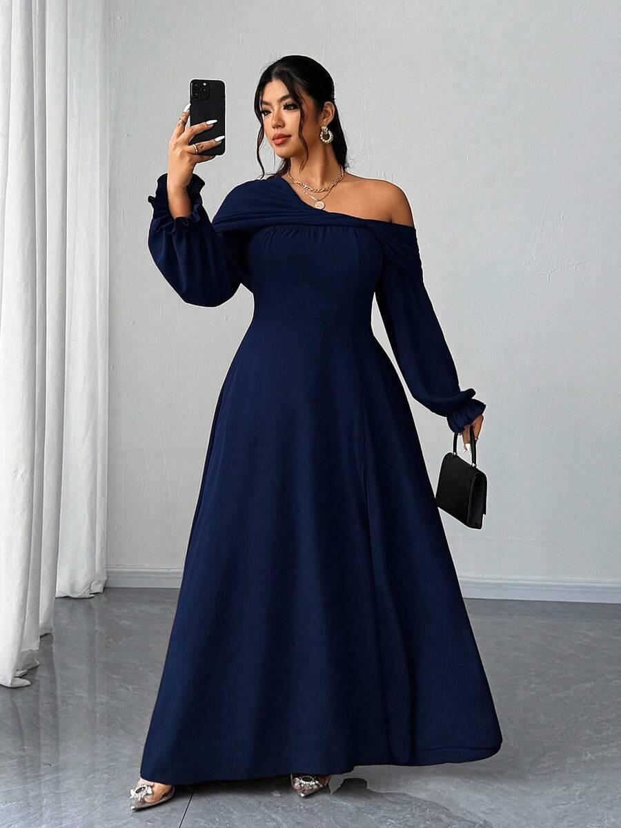 niebieska sukienka maxi