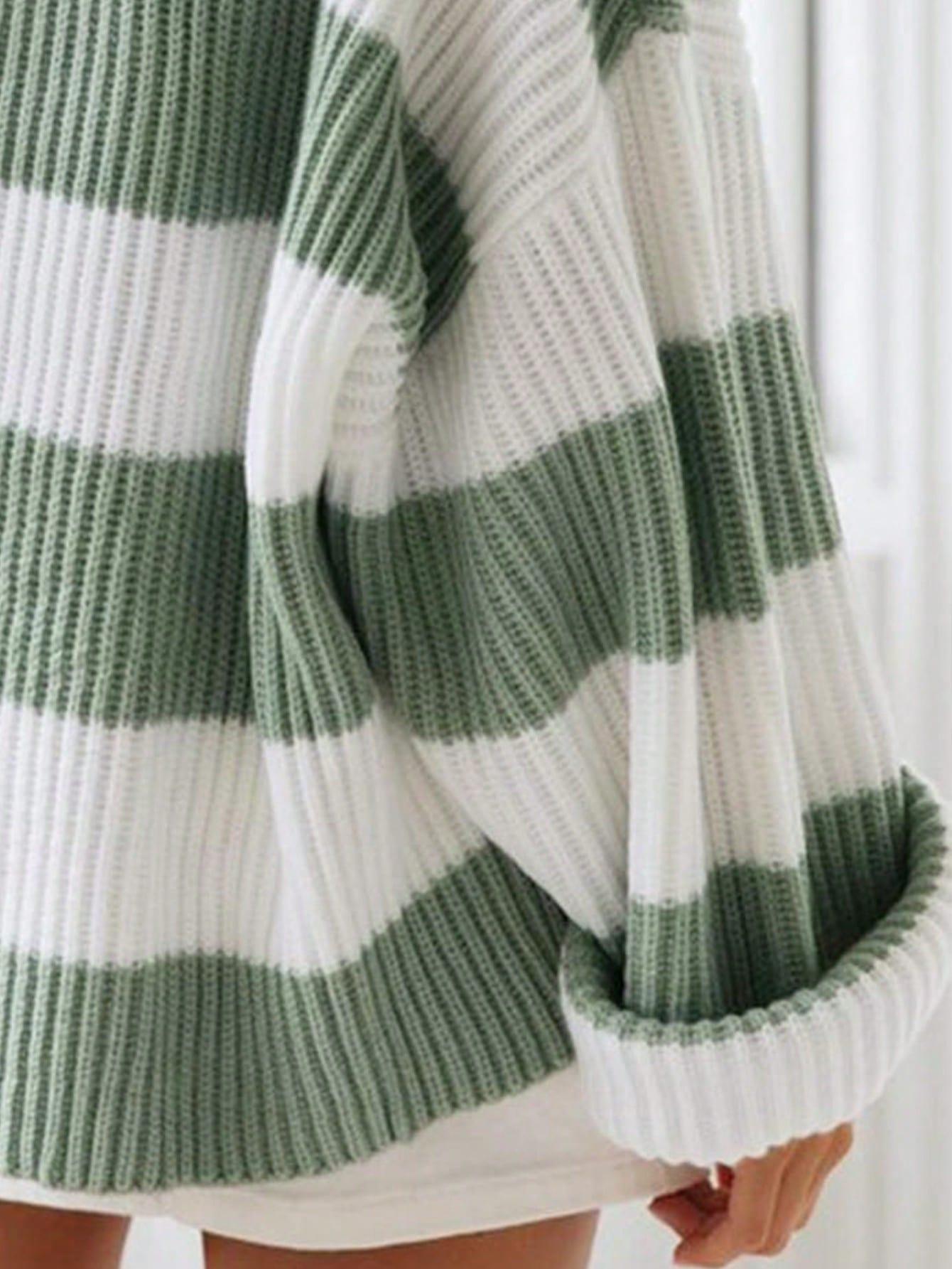 DZIANINOWY SWETER PASKI