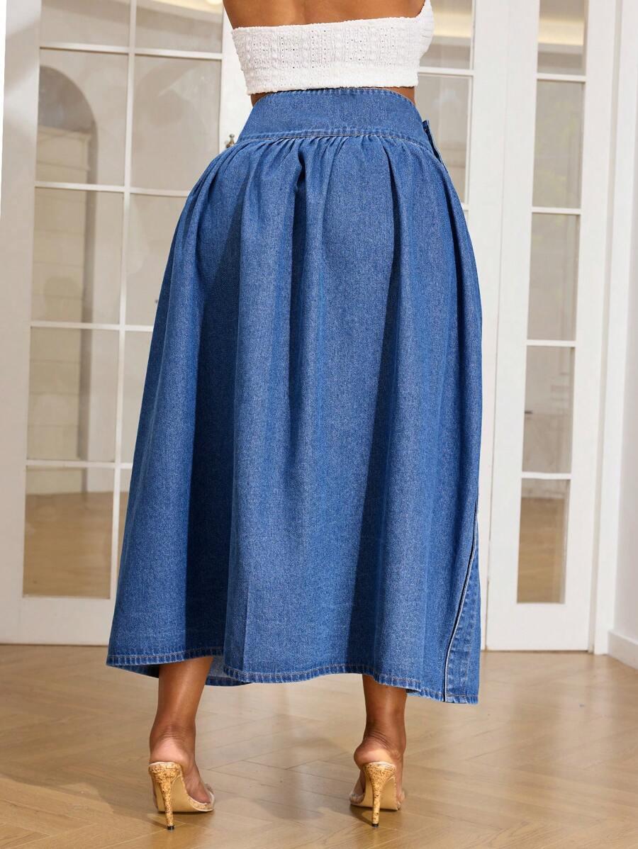 niebieska spódnica jeans