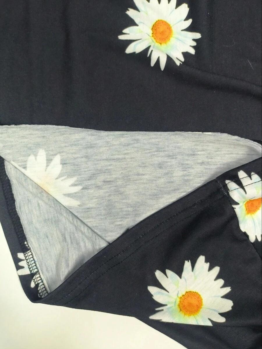 T-SHIRT DAMSKI KWIATY DEKOLT V