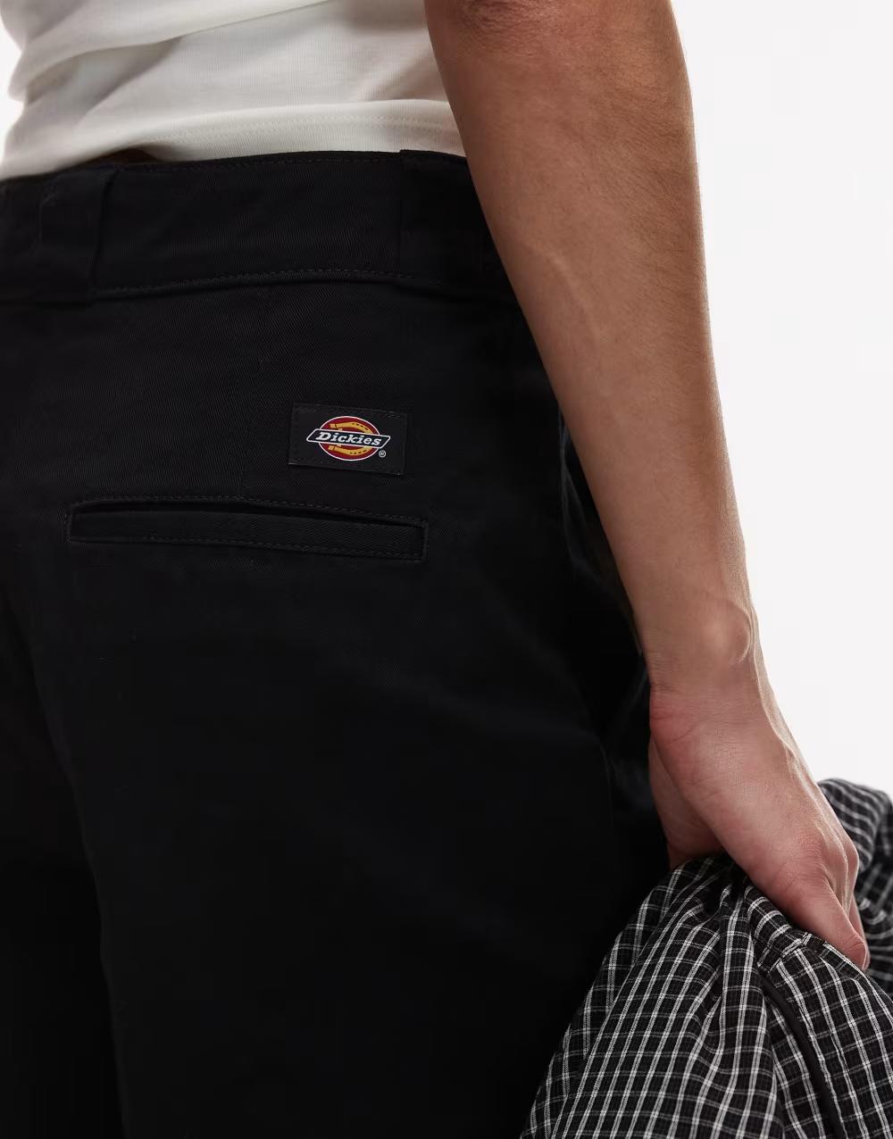 czarne proste spodnie casual zamek