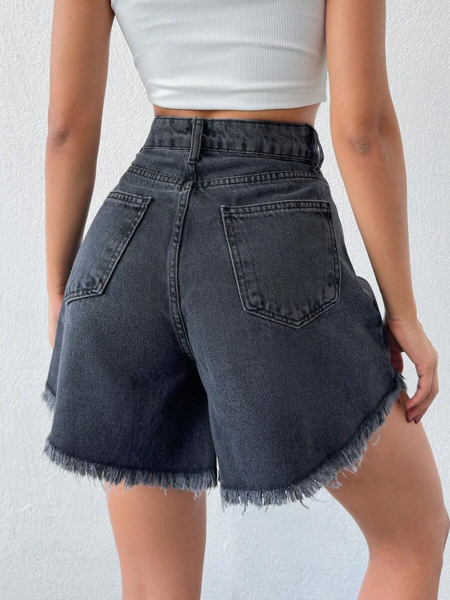 CZARNE SPODENKI JEANS