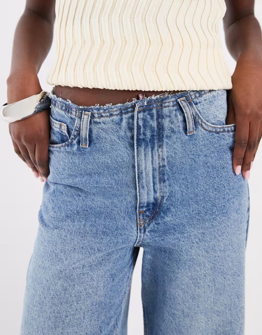 SPODNIE JEANS PROSTA NOGAWKA KIESZENIE ZAMEK