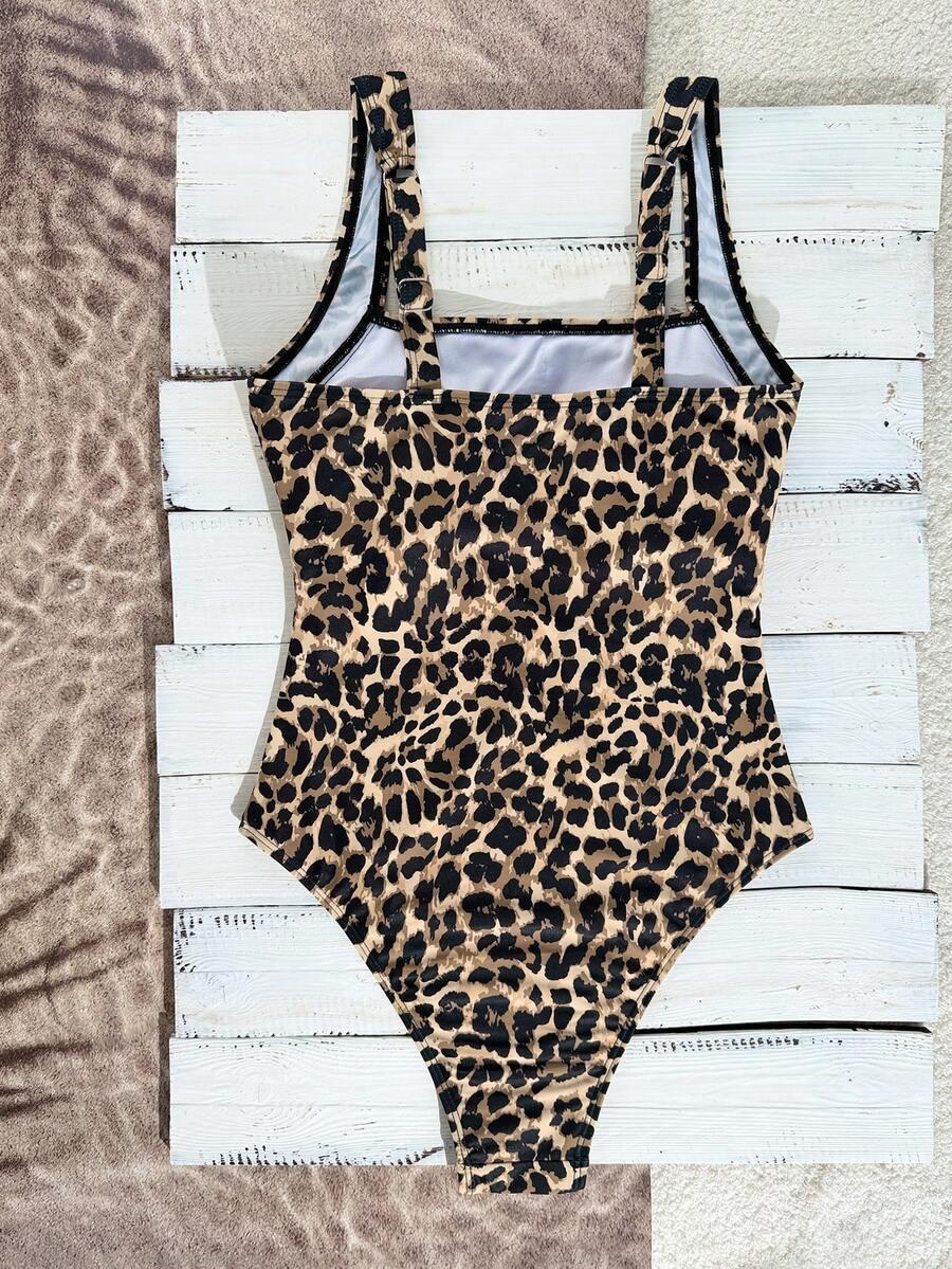jednoczęściowy strój kąpielowy animal print