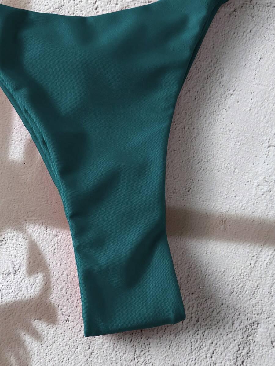 DÓŁ OD BIKINI