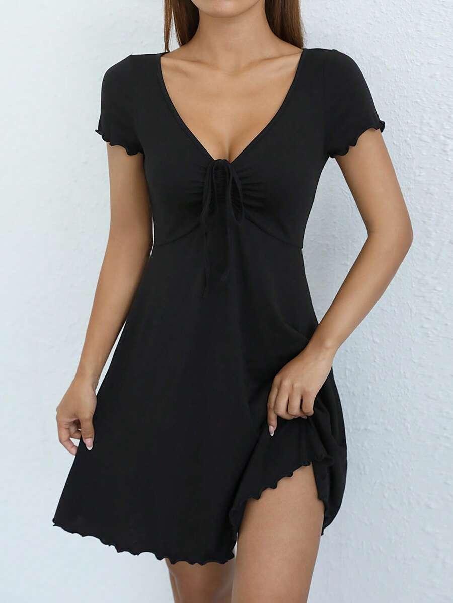 CZARNA MINI SUKIENKA