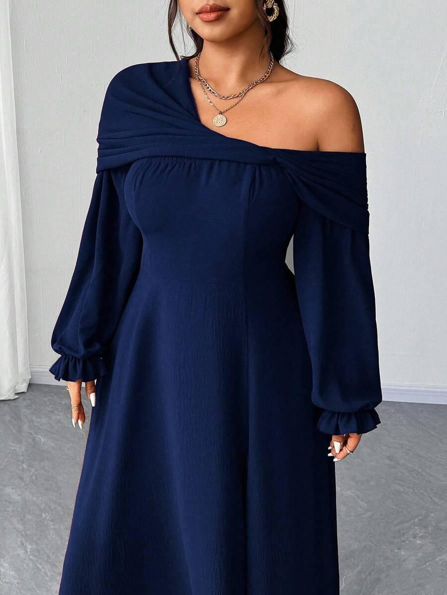 niebieska sukienka maxi