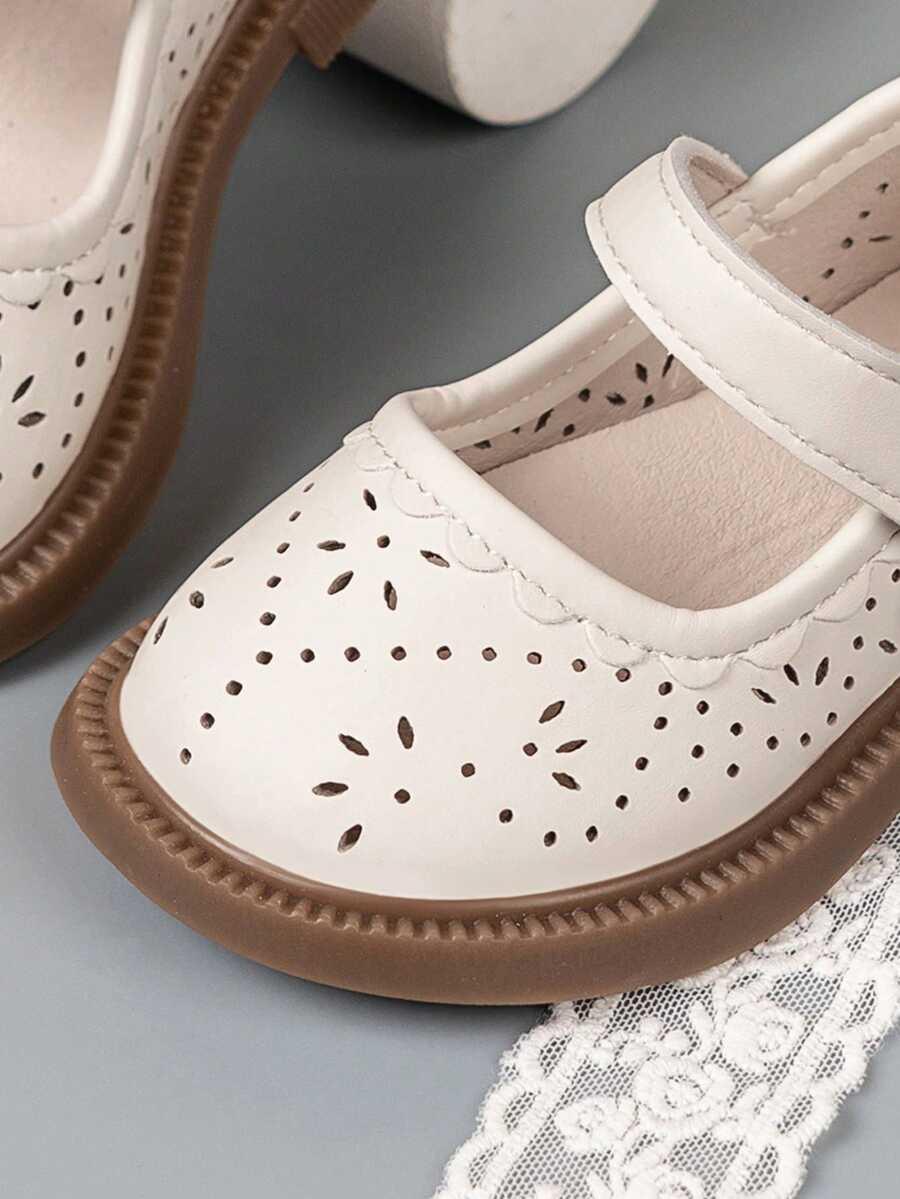 BUTY DZIECIĘCE ZDOBIENIE 