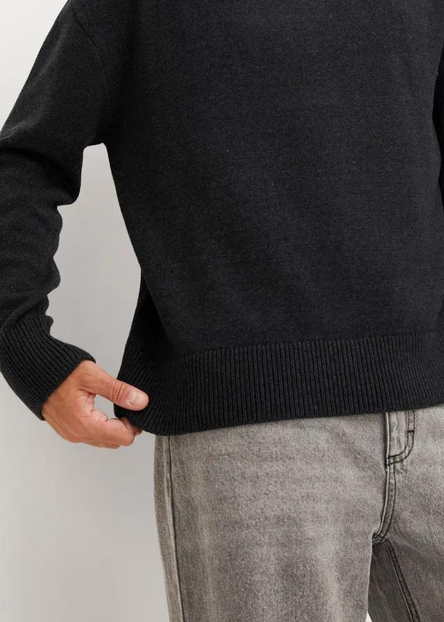 SWETER Z GOLFEM
