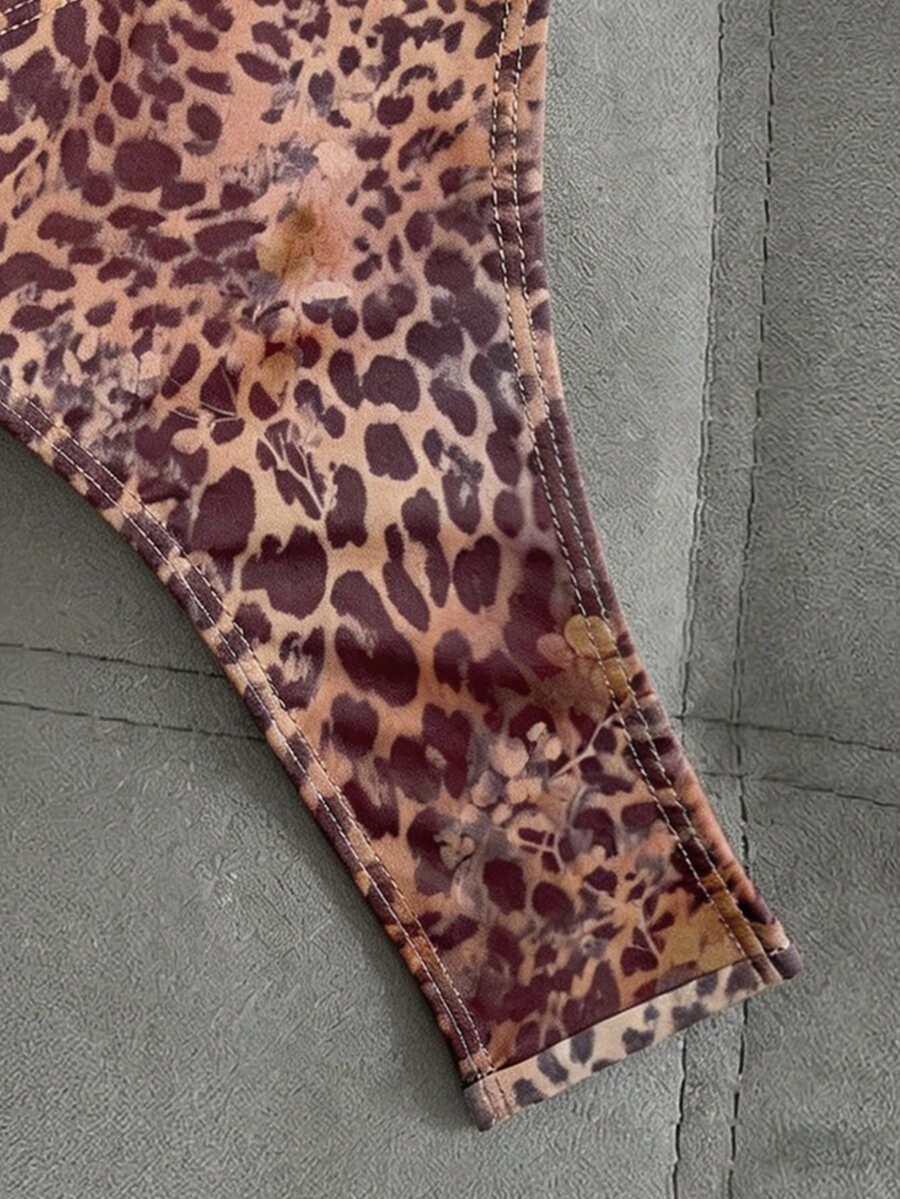 DÓŁ OD BIKINI
