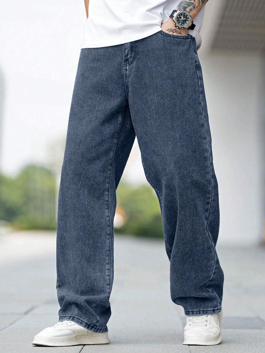 niebieskie spodnie jeans 