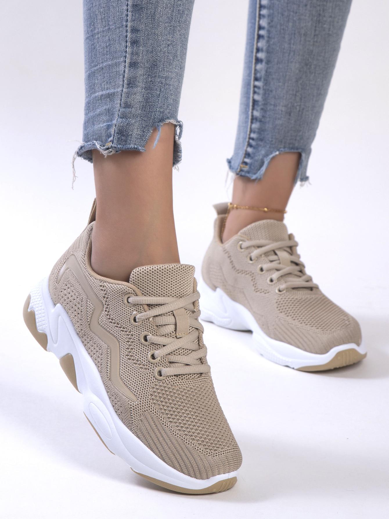 BEŻOWE BUTY SPORTOWE 
