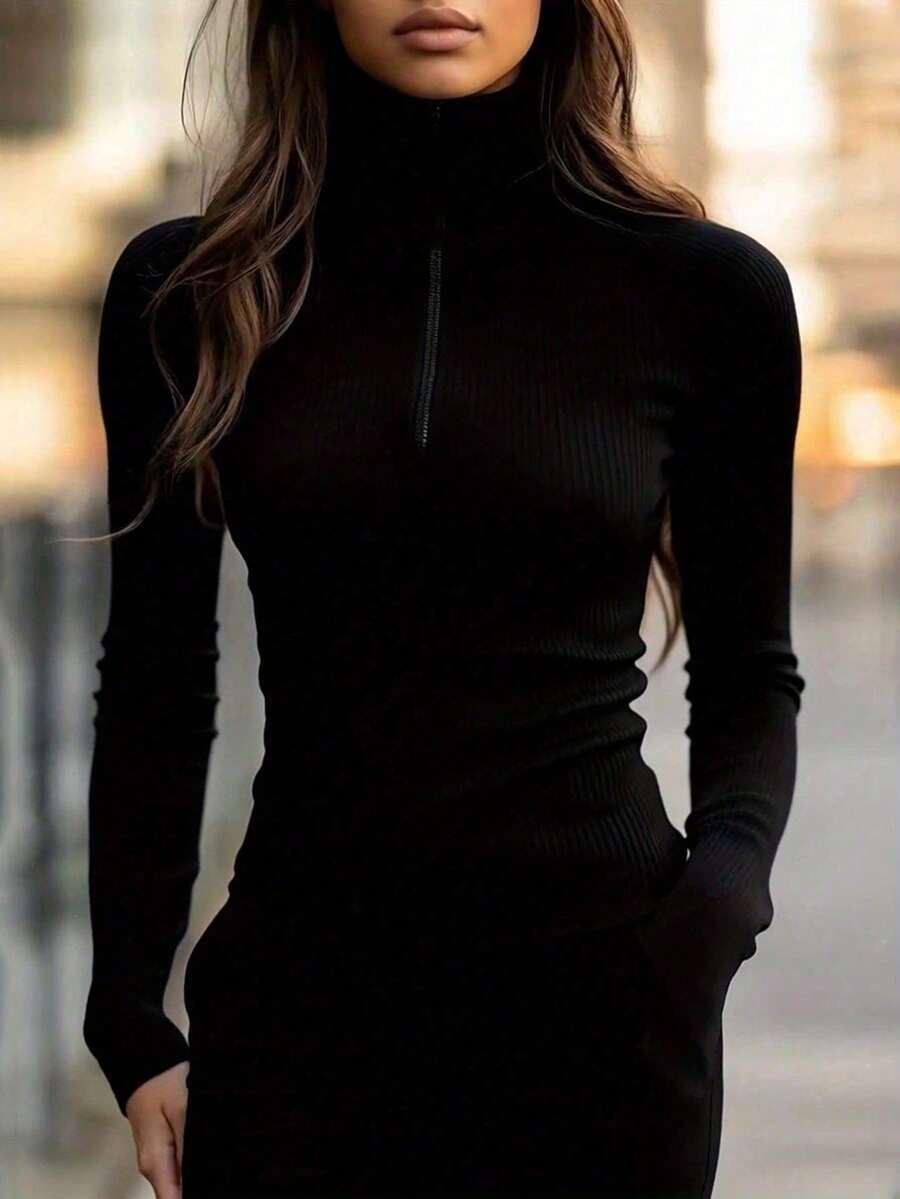 CZARNA BLUZKA ZAMEK