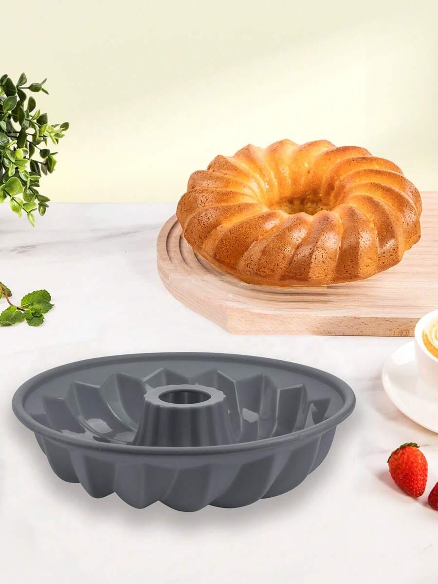 szara silikonowa forma na ciasto