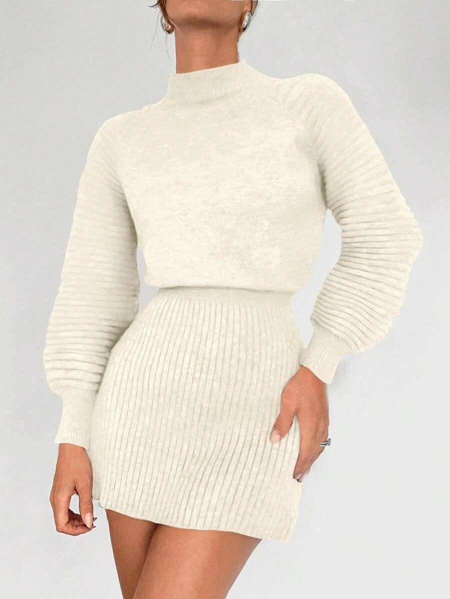 kremowa dzianinowa sukienka 