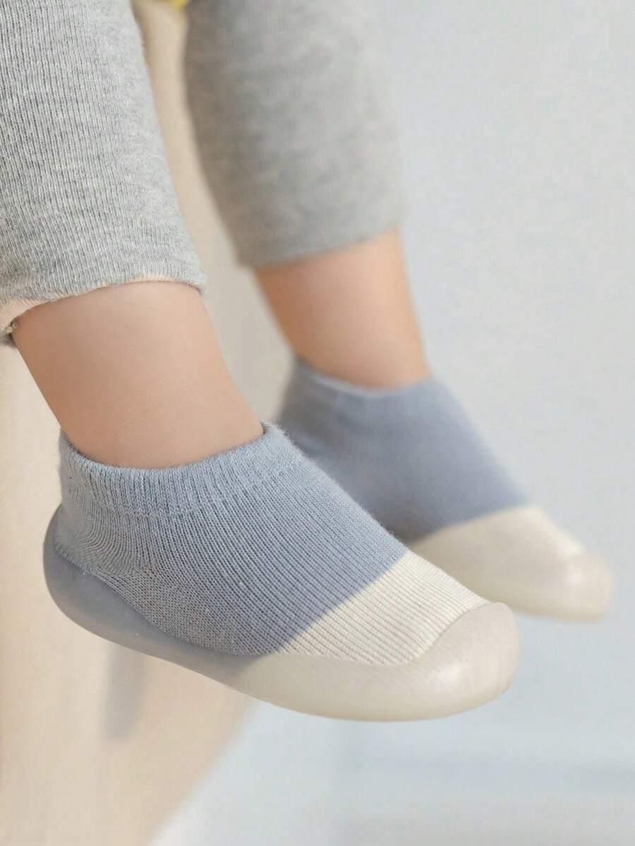 wsuwane buty niemowlęce