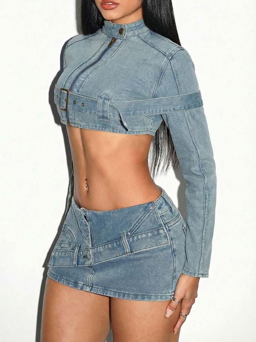 niebieska kurtka jeans 