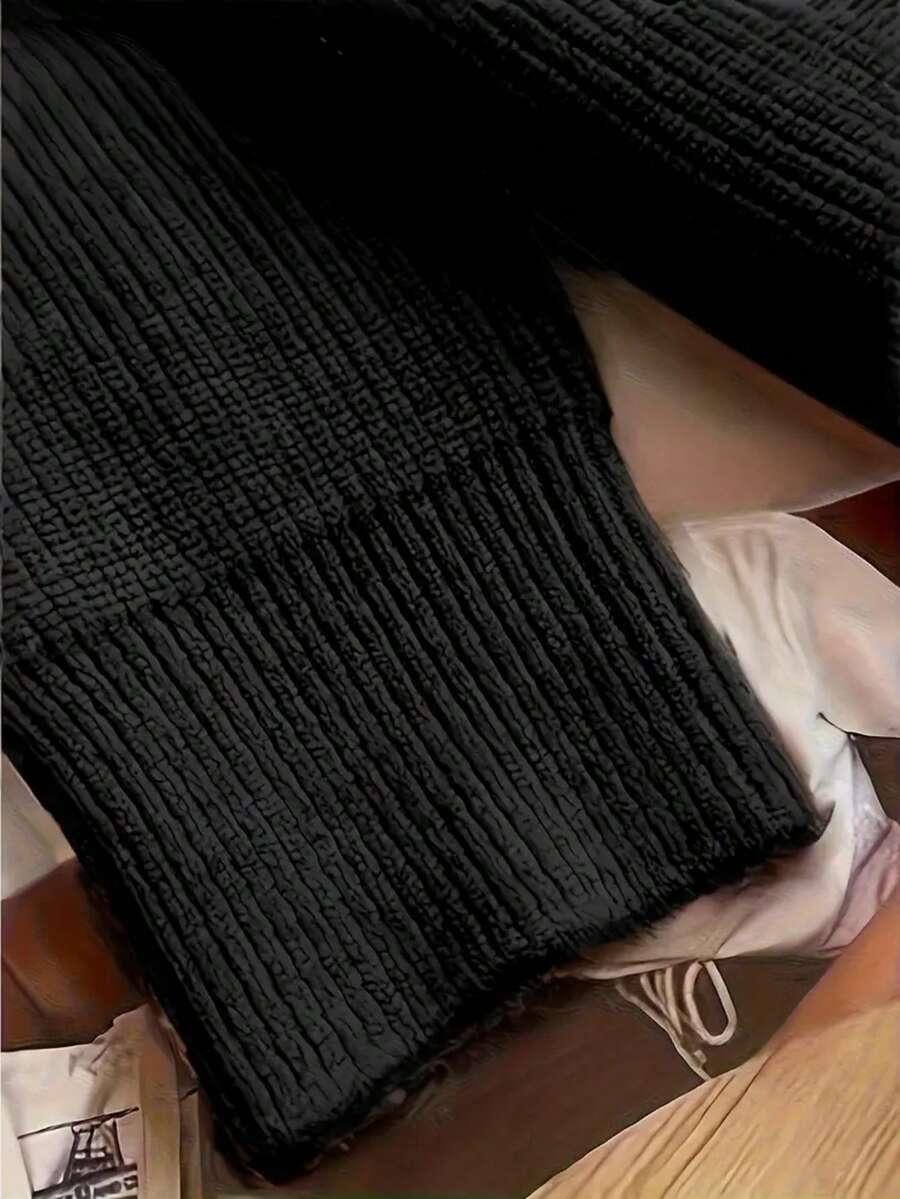czarny sweter zamek