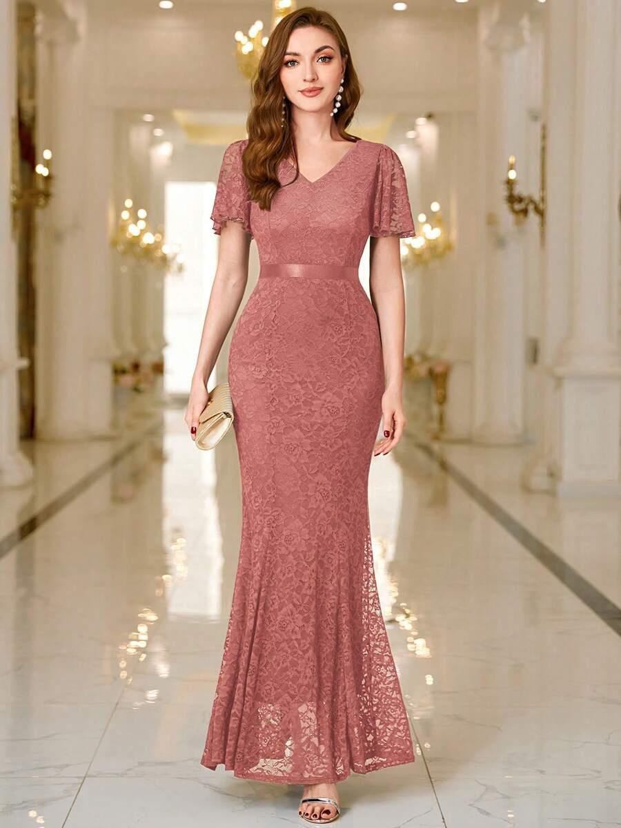 koronkowa maxi sukienka v neck