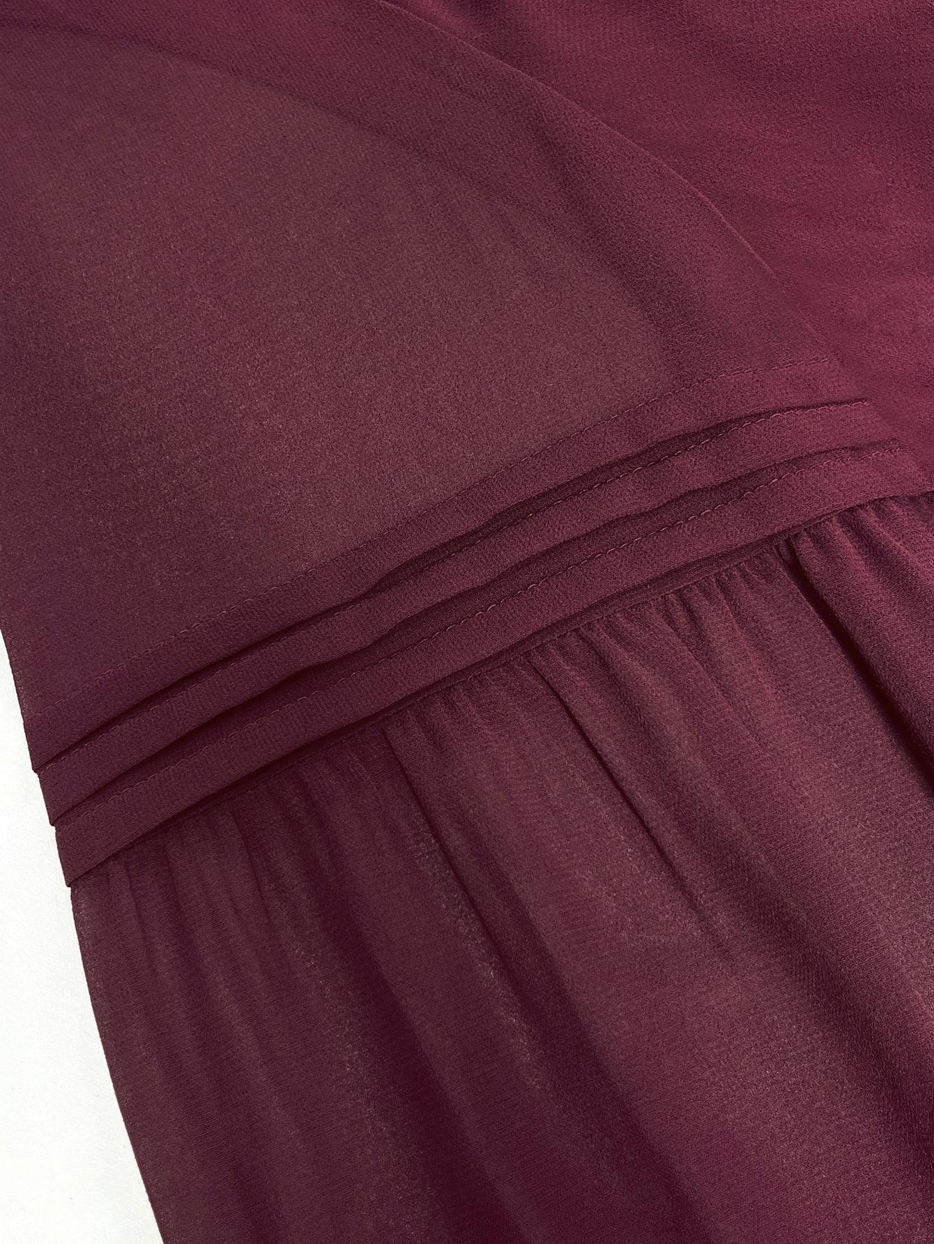 bordowa sukienka v-neck