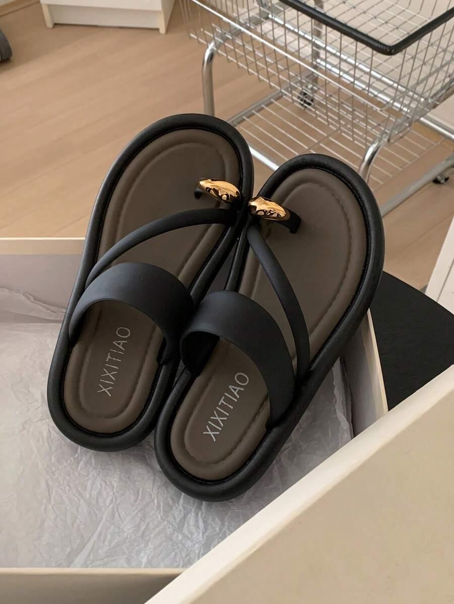 klapki casual zdobienie