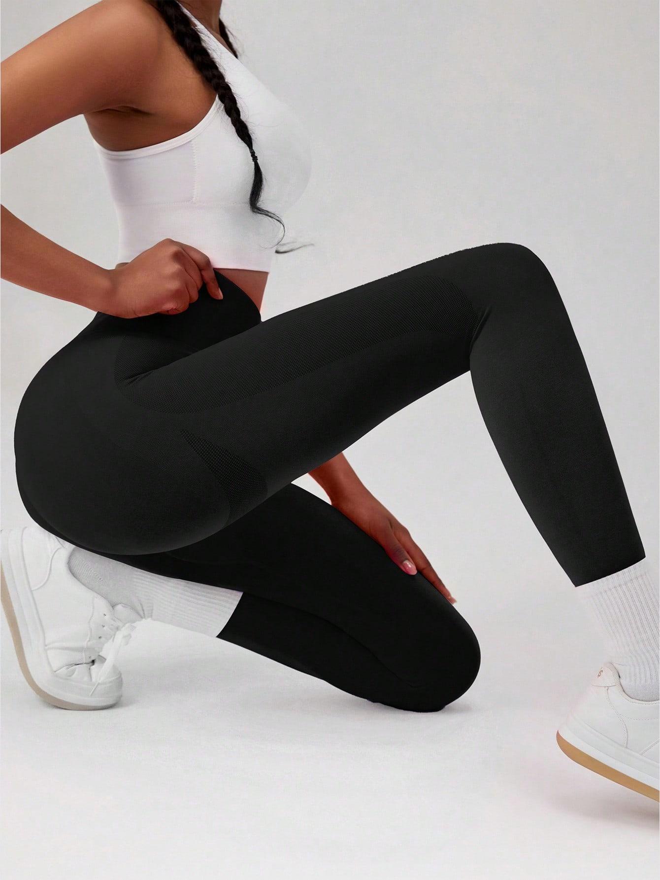 czarne sportowe legginsy