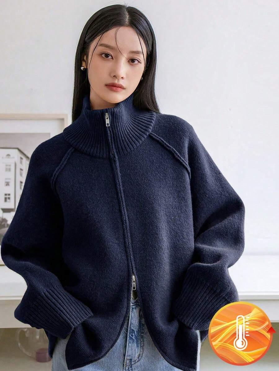 GRANATOWY SWETER ZAMEK