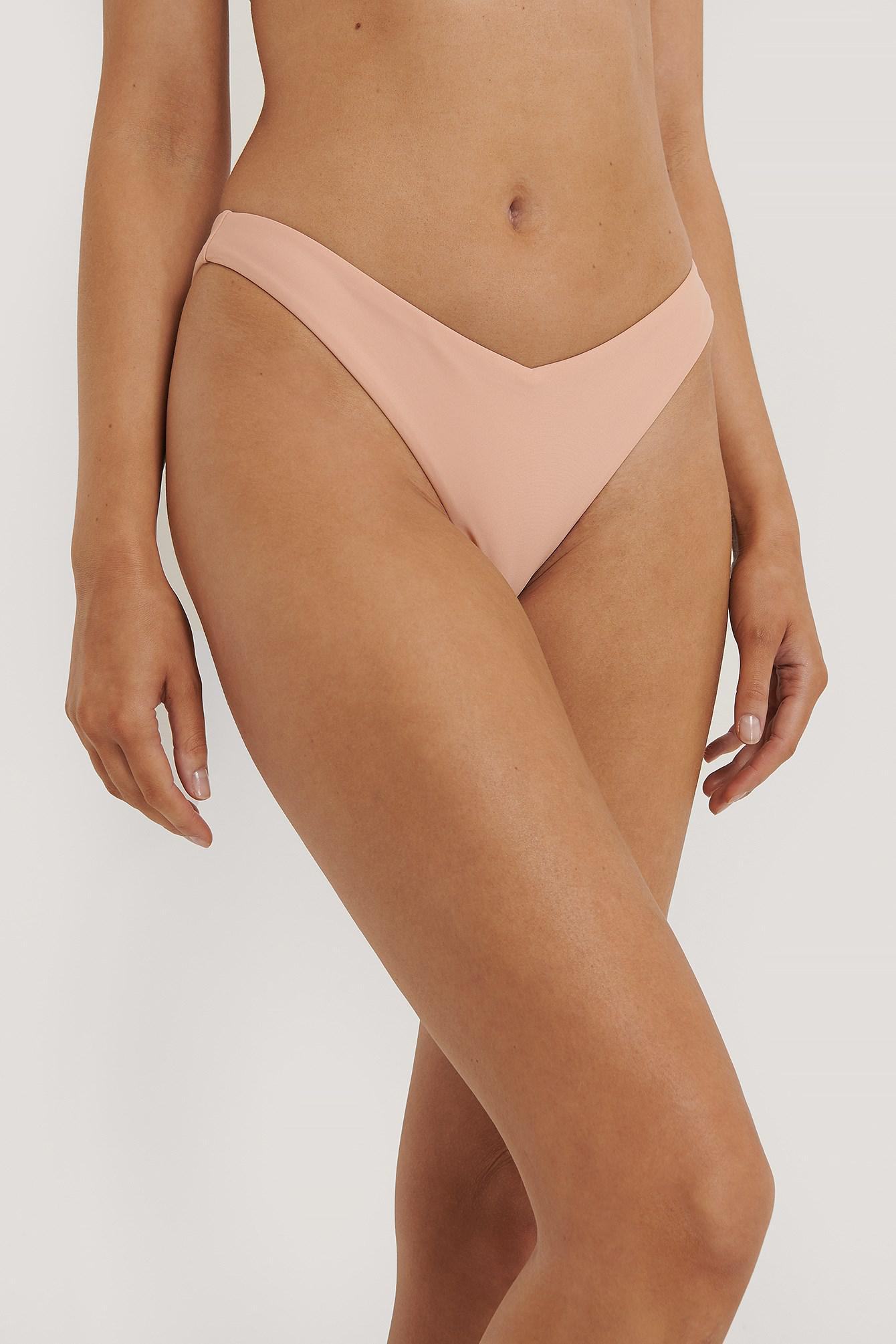 DÓŁ OD BIKINI