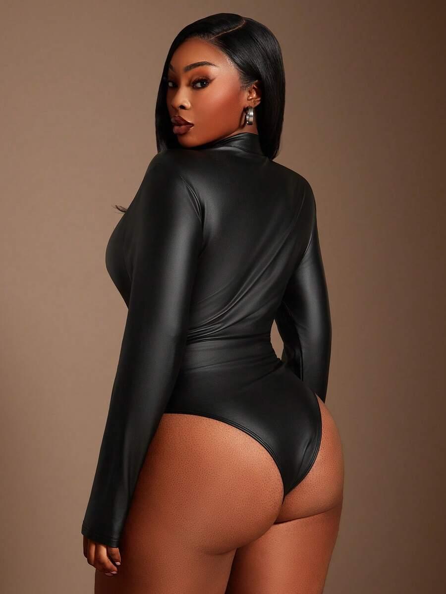 czarne body zip 
