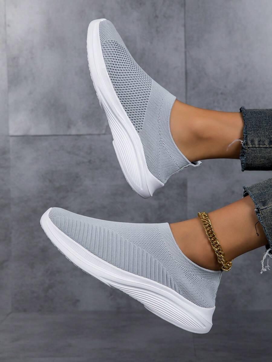 SZARE WSUWANE BUTY SPORTOWE