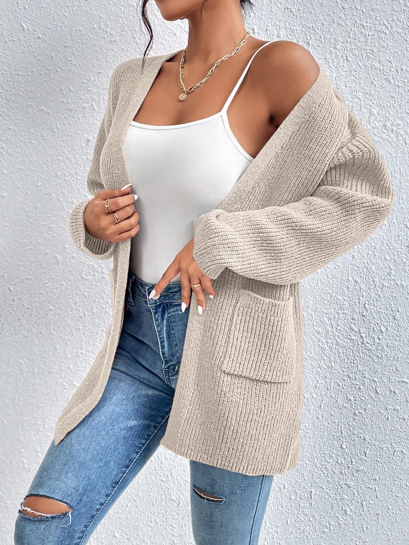 BEŻOWY SWETER KIESZENIE