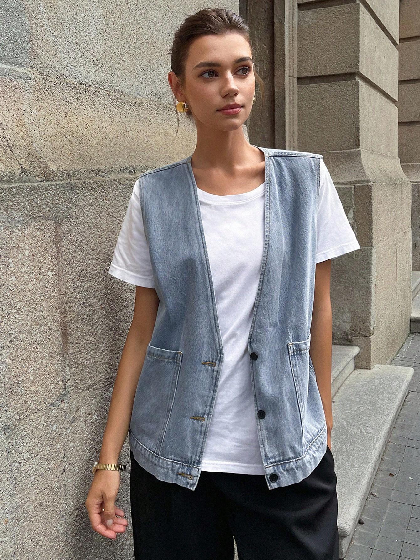 niebieska kamizelka jeans guziki