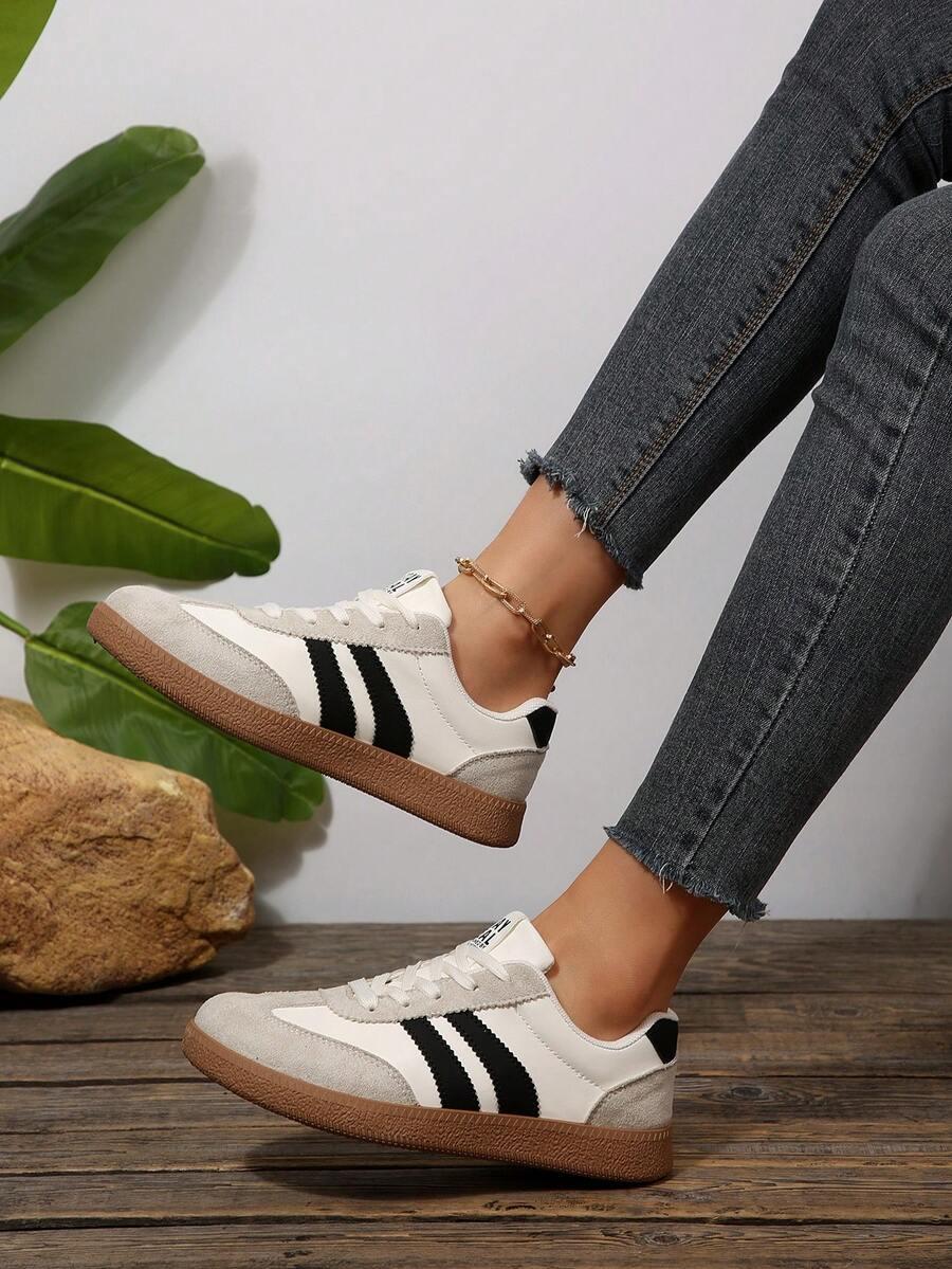 sznurowane buty sportowe kontrast