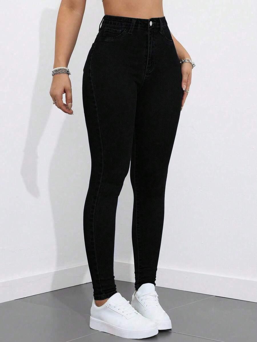 czarne spodnie jeans 