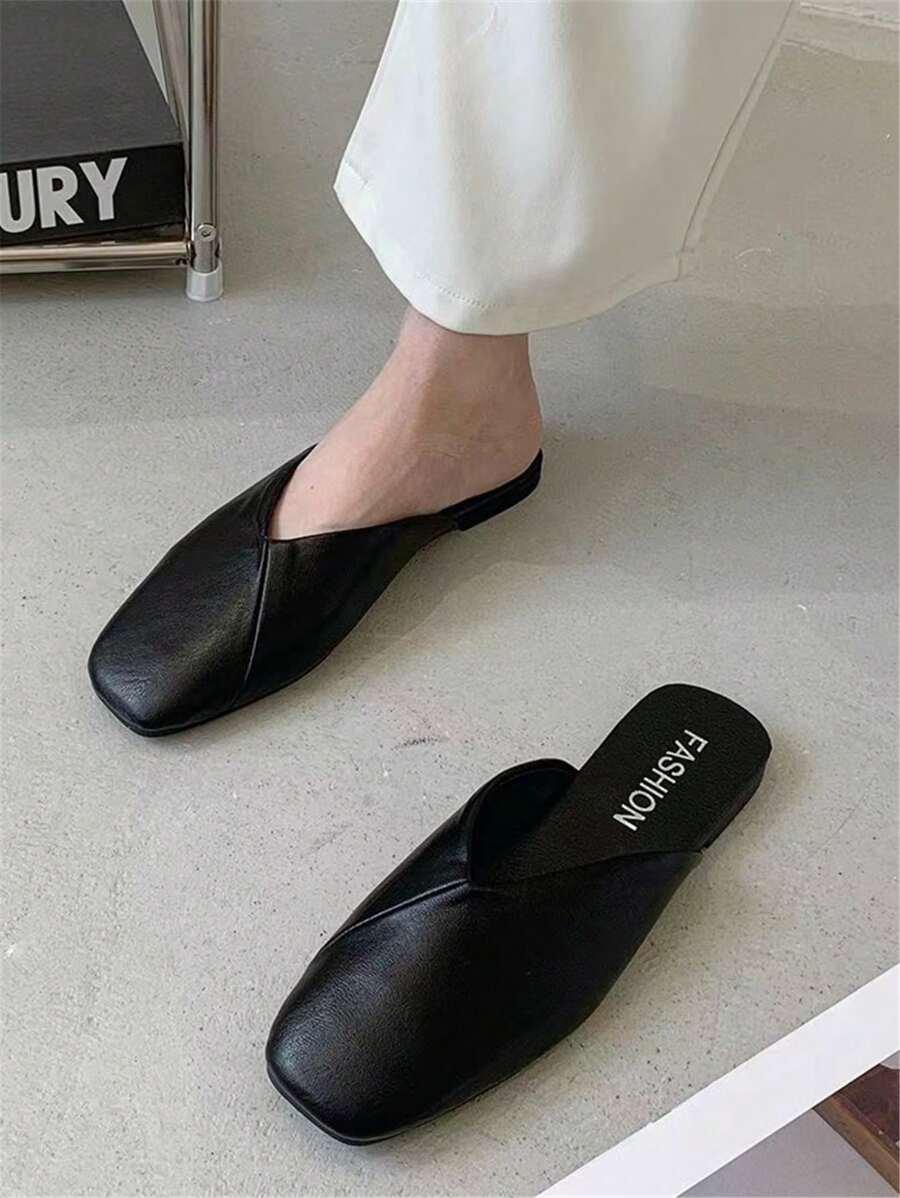 CZARNE KAPCIE IMITACJA SKÓRY