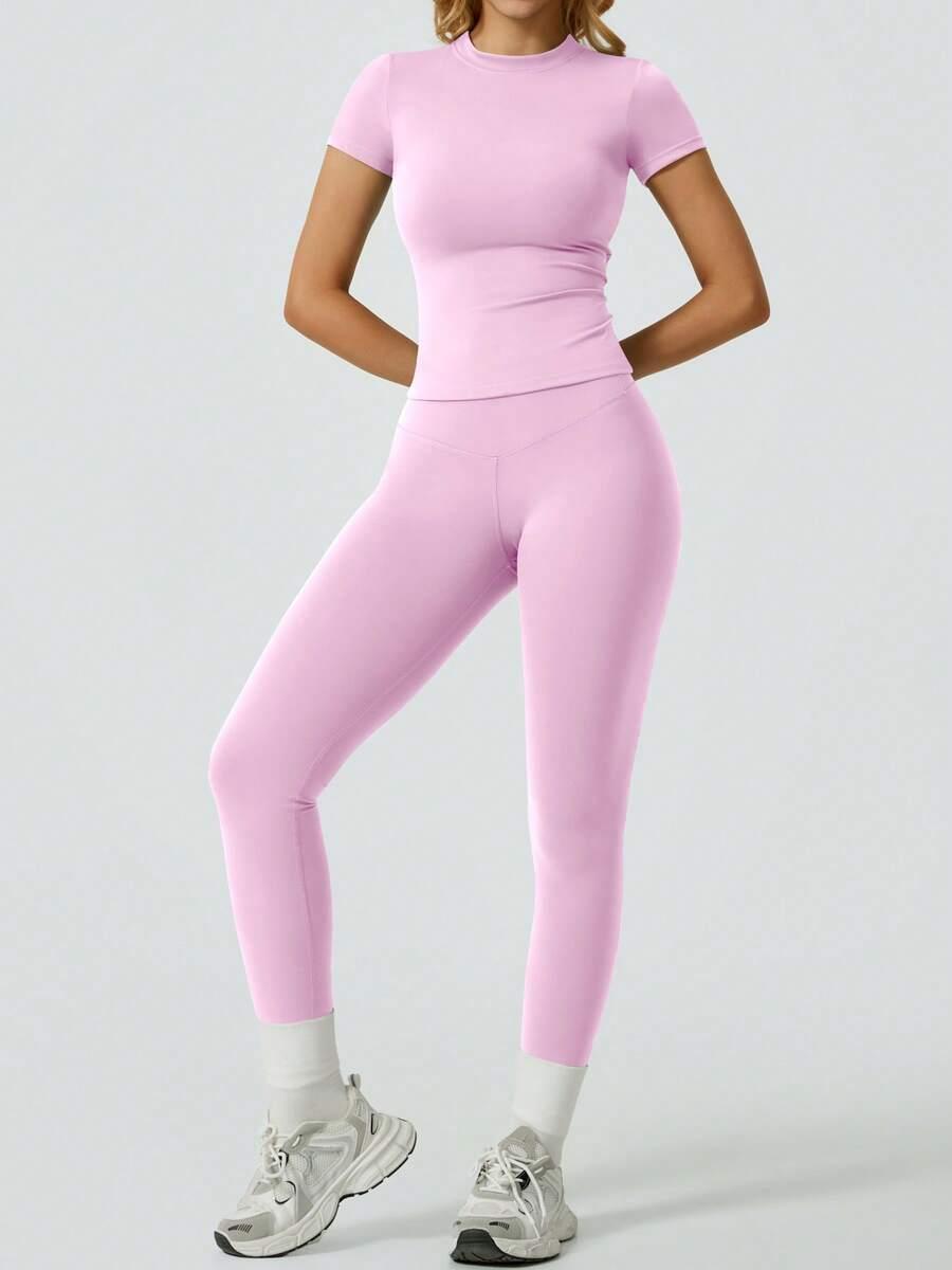 różowy komplet legginsy top
