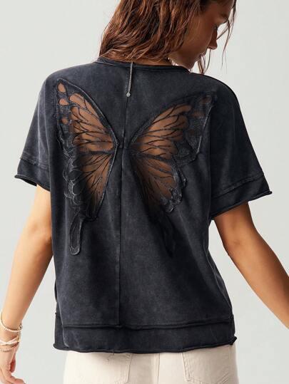 szary t-shirt motyl